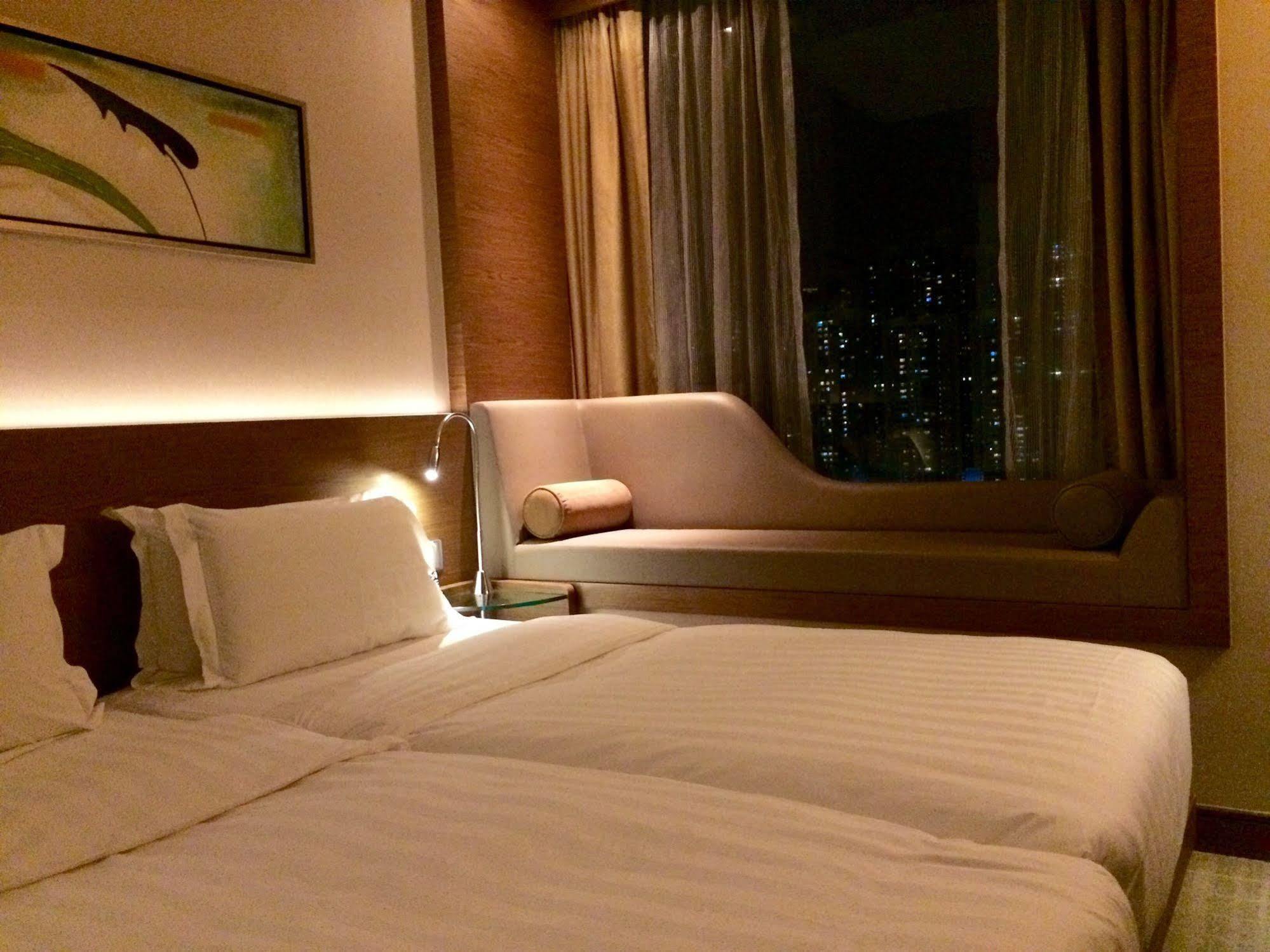 הונג קונג Rosedale Hotel Kowloon מראה חיצוני תמונה